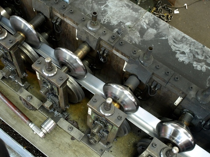 roll forming tooling